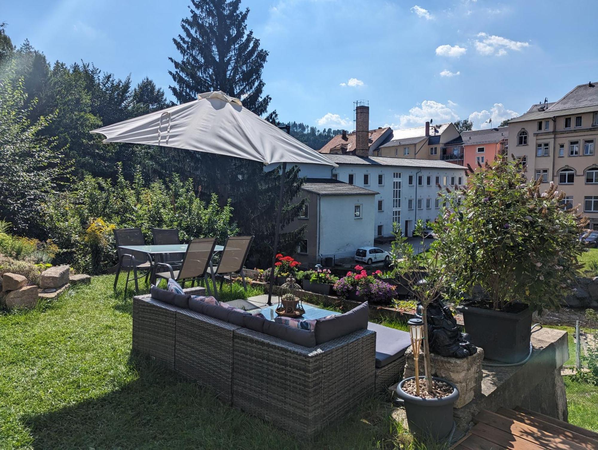 Ferienwohnung Gemütliche Urlaubsoase mit Pool, Sauna&Terrasse - UO Sebnitz Exterior foto