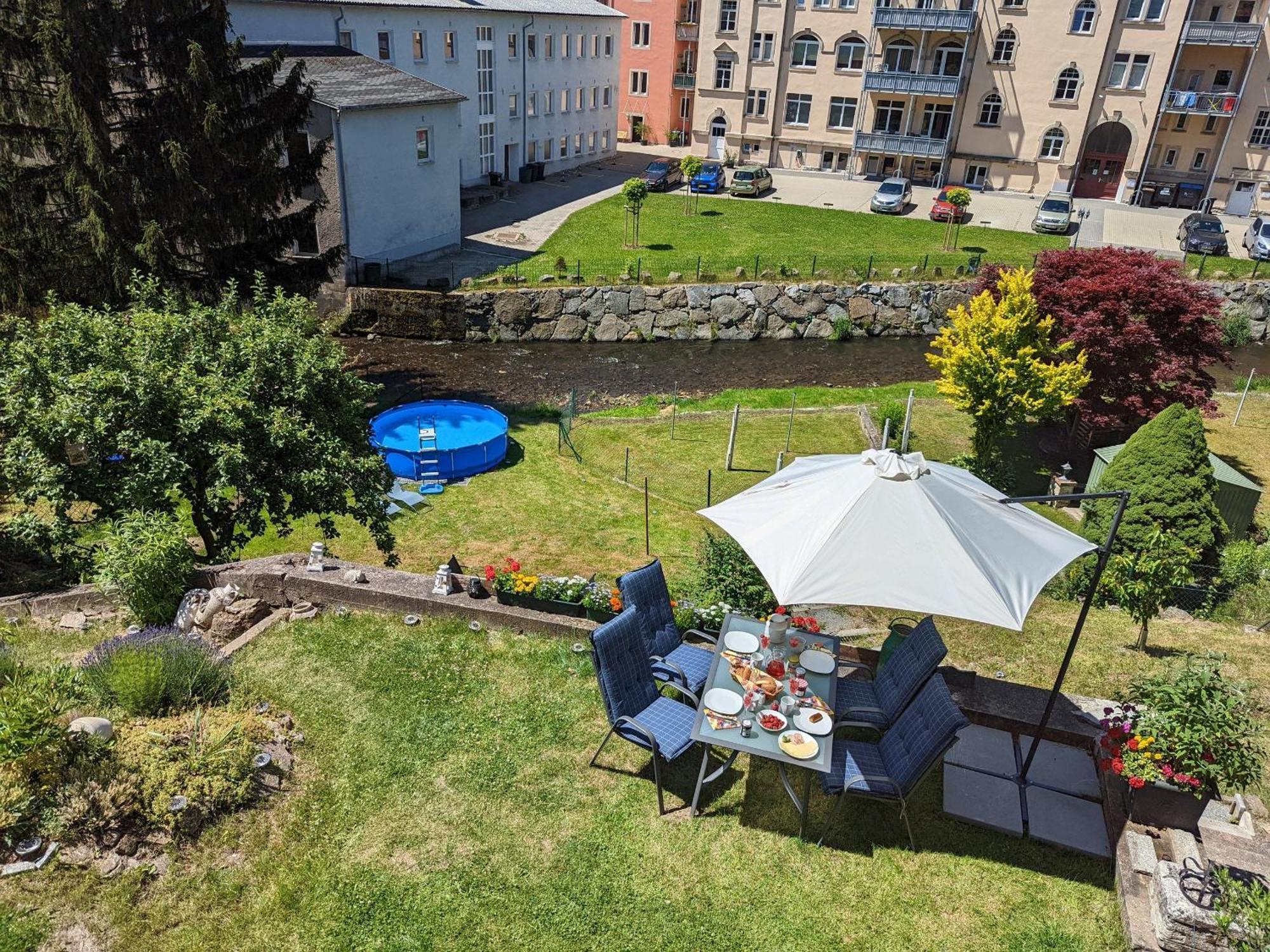 Ferienwohnung Gemütliche Urlaubsoase mit Pool, Sauna&Terrasse - UO Sebnitz Exterior foto